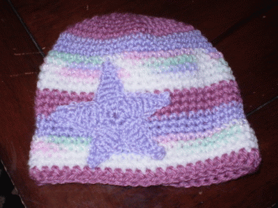 multicolorstripestarbeanie.gif